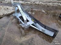 Rubber yard scraper Zocon Budget RS-270, 3-Punts/Lepelinsteek