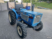 Horticultural Tractors Iseki TL2700  met Stuurbekrachtiging