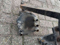 Used parts for tractors Case-IH voorspatbord steunen, voorspatborden, spatbordbeugels van een MX135