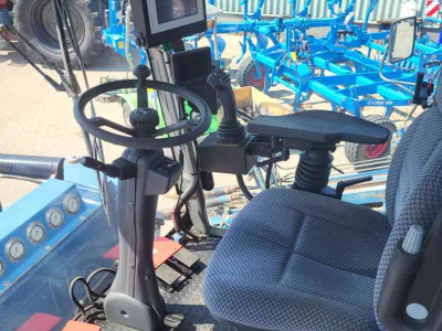 Carrot harvester Asa-lift SP 200 DF