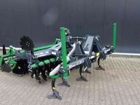 Cultivator Hofstede SHERP Voorzet cultivator woeler hydraulische hef groenbemester