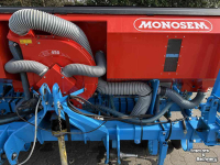 Seed drill Monosem NG4. 6 rij maiszaaimachine
