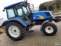 Tractors New Holland TL80a