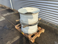 Wheels, Tyres, Rims & Dual spacers  DW14x28 Velgen