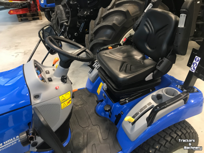 Tractor New Holland Boomer 25C