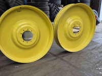 Wheels, Tyres, Rims & Dual spacers John Deere 10 X  54 Velgen