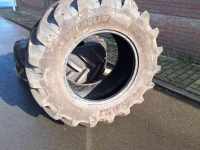 Wheels, Tyres, Rims & Dual spacers Michelin 440/65r24 multibib