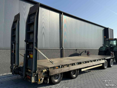 Low loader / Semi trailer Nooteboom 4-asser Nooteboom dieplader