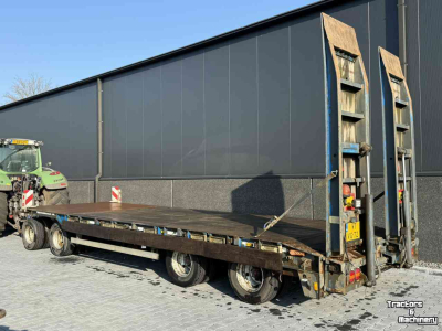 Low loader / Semi trailer Nooteboom 4-asser Nooteboom dieplader