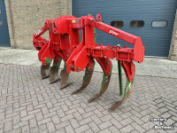 Deep subsoiler Unia PLOW 6 VOORZETWOELER