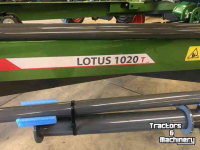 Tedder Fendt Lotus 1020 T