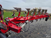 Ploughs Overum 6 schaar vario