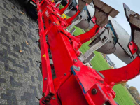 Ploughs Overum 6 schaar vario