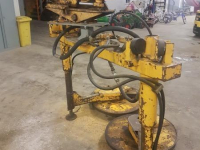 Crash barrier mower  Herder vangrailmaaier