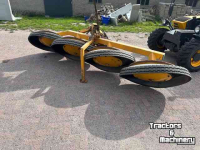 Snow Removal Equipment  sneeuwschuiver schuiver ruimer