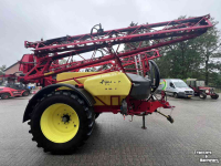 Fieldsprayer pull-type Kverneland Ikarus S28
