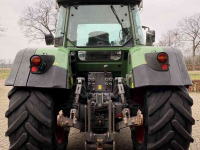 Tractor Fendt 718 com 3