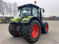 Tractor Claas Arion 550