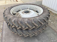 Wheels, Tyres, Rims & Dual spacers Alliance 300/95R46 (12.4R46)