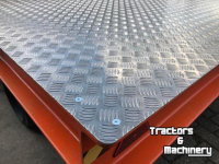 Low loader / Semi trailer AGM 18 tons industrie aanhanger