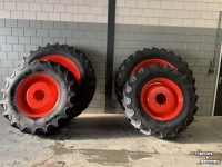 Tractors BKT AGRIMAX RT855 420/R30+420/R46