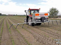 Fertilizer spreader Kramer FISSORE Pneumaat Kunstmeststrooier 4, 6 of 12 rij op rijafstand 0.75 m / Kunstmestverspreider / Kunstmestverdeler