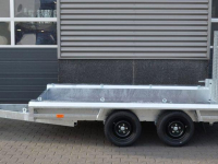 Car trailer up to 3500 Kg  ACTIE Vlemmix machinetransporter 4 x 1,8
