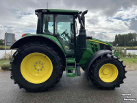 Tractor John Deere 6090M