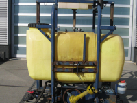 Fieldsprayer Hoegen Dijkhof 800 liter tank met frame