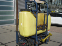 Fieldsprayer Hoegen Dijkhof 800 liter tank met frame