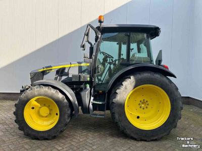 Tractor John Deere 5090M