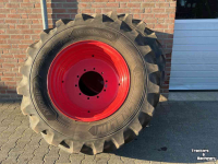 Wheels, Tyres, Rims & Dual spacers Michelin VF 600/600- R30