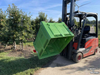 Bulk box tipper  Kistenkantelaar Fem 2 zijkantelaar