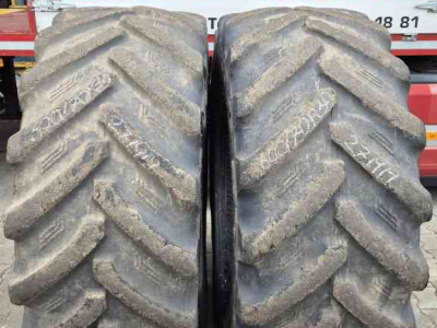Wheels, Tyres, Rims & Dual spacers BKT IF600/70R30 AgriMaxSirio banden 27mm