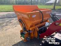 Sawdust spreader for boxes Flingk KSS-1015