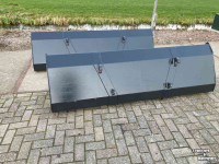 Front-end loader bucket / Front loader bucket Hofstede Voorlader grondbak