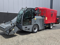 Vertical feed mixer Airmix Peecon Biga 20-215 Rapide zelfrijder