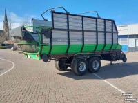 Self-loading wagon Deutz-Fahr K 7.39 opraapwagen