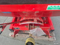 Fertilizer spreader Rauch ADS401