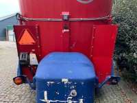 Self-propelled feed mixer Siloking Selfline Premium 2215-15