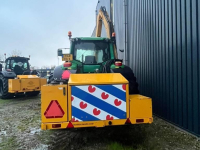 Tractor John Deere 6820 / BOS arm