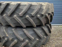 Wheels, Tyres, Rims & Dual spacers Trelleborg 520/70R38 99%