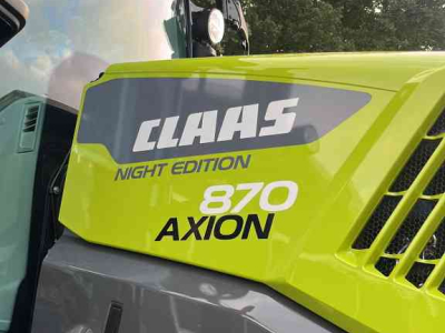 Tractor Claas Axion 870 Night Edition