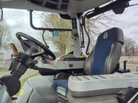 Tractor New Holland T7.315 HD AC 40Kmh. Lucht, Fronthef, geveerde vooras en cabine.