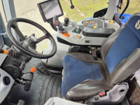 Tractor New Holland T7.315 HD AC 40Kmh. Lucht, Fronthef, geveerde vooras en cabine.