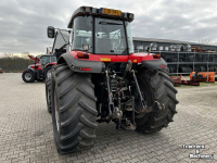 Tractor Massey Ferguson 8220 Dynashift