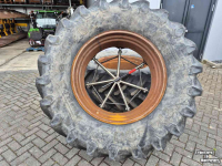 Wheels, Tyres, Rims & Dual spacers Pirelli 650/65R38 dubbellucht