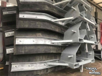 Snow Removal Equipment  Sneeuw-/modderschuif