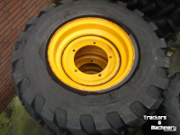 Wheels, Tyres, Rims & Dual spacers JCB 1300-25 galexi