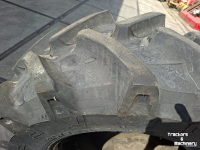 Wheels, Tyres, Rims & Dual spacers Pirelli 420/70R24